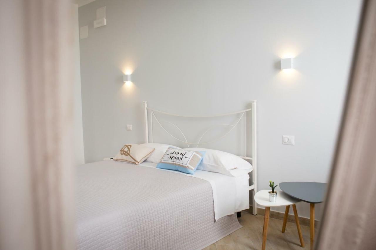 Luca'S Rooms Valledoria  Dış mekan fotoğraf